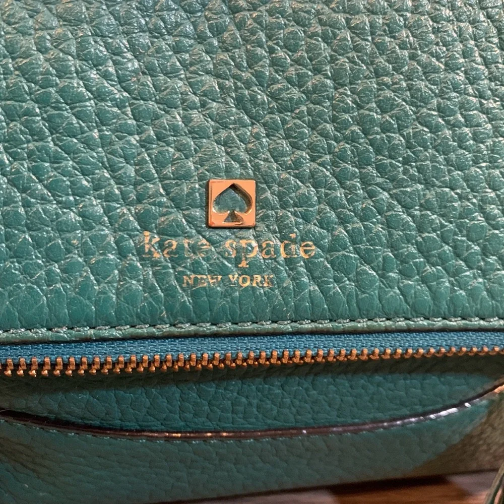 Kate Spade green leather hand bag